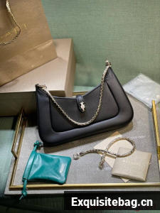 Bvlgari Serpenti Forever leather crossbody bag B282935 black