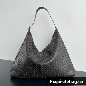 Bottega Veneta Large Hop Shoulder bag 806976 Fondant