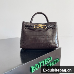 Bottega Veneta Mini Andiamo alligator leather 805232 Fondant