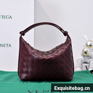 Bottega Veneta Mini Wallace 754443 Wine
