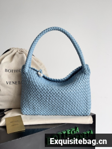 Bottega Veneta Tosca 716974 sky blue