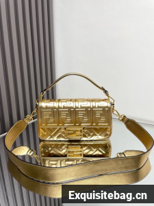Fendi Baguette Medium Bag 8BR600 gold