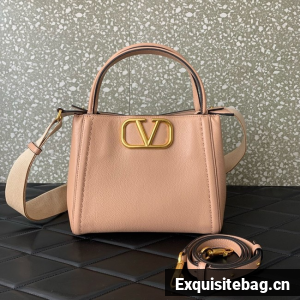 VALENTINO Alltime medium grain calfskin bag B0Q18 pink