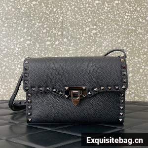 VALENTINO GARAVANI Loco Calf leather bag A0322 black