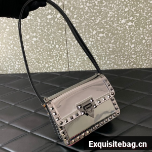 VALENTINO GARAVANI ROCKSTUD23 Small calfskin bag ZS098 silver&gray