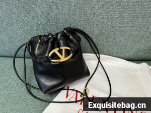 VALENTINO MINI VLOGO POUF Sheepskin WP0AC3Z black