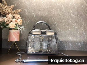 FENDI Mini-bag from the Chinese New Year Limited Capsule Collection Code: 8BN309A silver