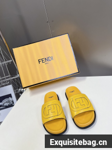 Fendi Slippers 55211-4