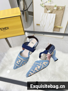 Fendi WOMENS SANDAL 44966-1