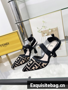 Fendi WOMENS SANDAL 44966-5