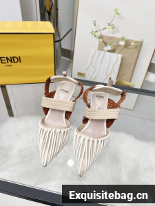 Fendi WOMENS SANDAL 44966-7