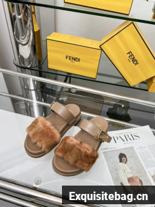 Fendi WOMENS SANDAL 44967-10