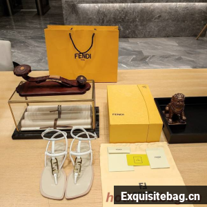 Fendi SANDALS 93477-6