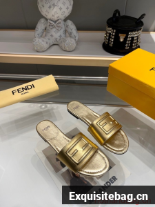 Fendi Slippers 93593-2