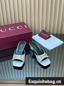 Gucci Womens slide sandal with Horsebit 55706-6