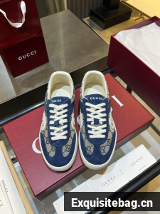 Gucci Womens sneaker 45069-6