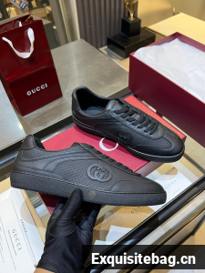 Gucci Womens sneaker 45069-8