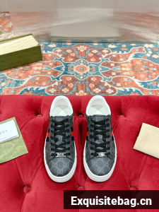 Gucci Flat shoes 55280-3