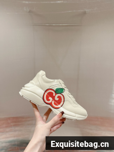 Gucci Sports shoes 55726-28