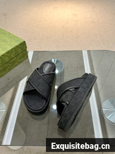 Gucci WOMENS SANDAL 55891-5