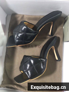 Bottega Veneta Shoes BV32657 Patent Black