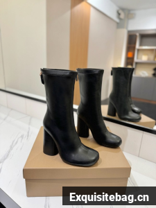 BurBerry Ankle Boot 87217-2