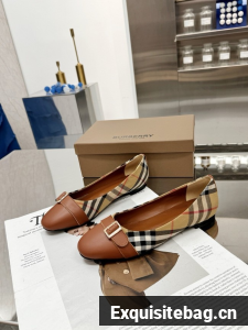 BurBerry Shoes 45068-4