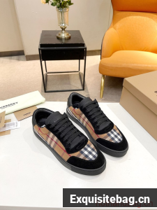 BurBerry Sneakers 93784-1