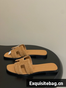 Hermes Slippers 45101-5