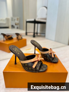 Louis Vuitton 6AM Mule 1AJNM4-1