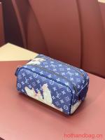 Louis Vuitton Dopp Kit M47528 1