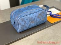 Louis Vuitton Dopp Kit M47528 3