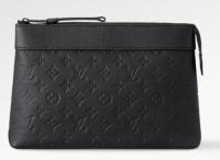Louis Vuitton Pochette Voyage Souple M82545 1 black