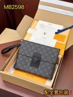 Louis Vuitton Pochette Voyage Souple M82598 3