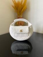 Chanel POUCH Lambskin & Gold Tone Metal AP3467 white