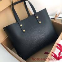 BURBERRY Embossed crest leather tote 13134 black BURBERRY Embossed crest leather tote 13134 black