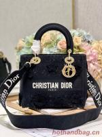 MEDIUM DIOR OR LADY D LITE BAG M0565OIAU black