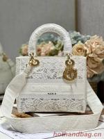 MEDIUM DIOR OR LADY D LITE BAG M0565OOCO 3