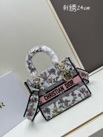 MEDIUM LADY D LITE BAG White Multicolor Embroidery M0565O