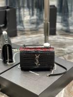 SAINT LAUREN SUNSET CHAIN WALLET IN CROCODILE EMBOSSED SHINY LEATHER A533026 BLACK