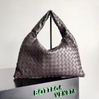 Bottega Veneta Medium Hop Bag 763966 Fondant