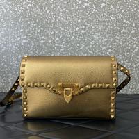 VALENTINO GARAVANI Loco Calf leather bag A0322 gold