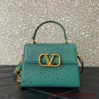 VALENTINO VSLING small Ostrich pattern Shoulder bag WB0F53 green