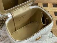 Chanel Lambskin Quilted Mini Pearl Crush Vanity Case With Chain White