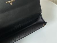 Chanel SMALL CLUTCH WITH CHAIN Shiny Lambskin & Gold-Tone Metal Black