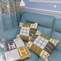 Avalon Pillow 90% Wool 10% Cashmere Yellow