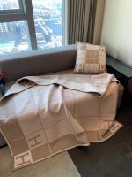 Premium cashmere blanket with 90% Merino wool and 10% cashmere Brown