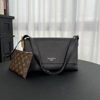 LV New LVLow Key envelope bag Black