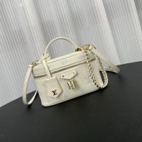 Louis Vuitton Vanity Chain Pouch in white leather